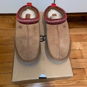 Ugg Tazz Platform Slipper